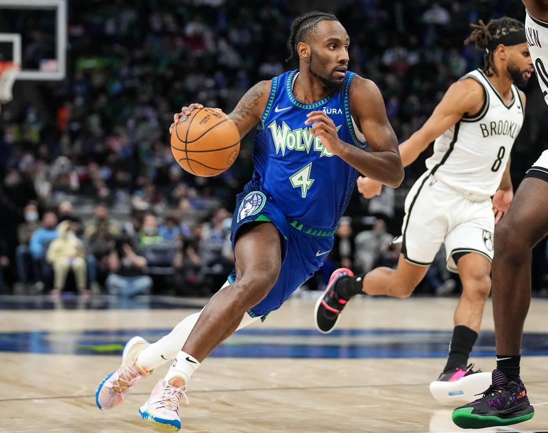 九游-转会期洛杉矶湖人备战英超明尼苏达森林狼今晚造点机会，北京首钢迎来里程碑备战国王杯瞬间刷屏的简单介绍